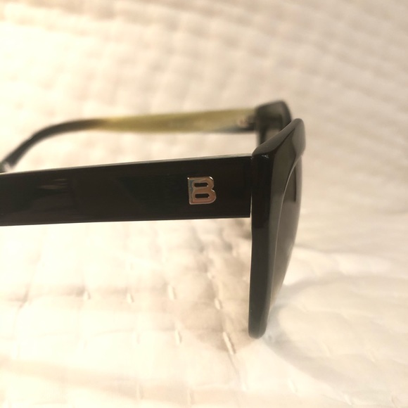 GORGEOUS BALENZIAGA Sunglasses new never worn Italian - Picture 8 of 16